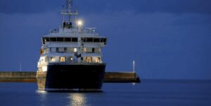 С круизного лайнера MV Hondius эвакуируют украинца после обнаружения хантавируса на борту, — МИД»>